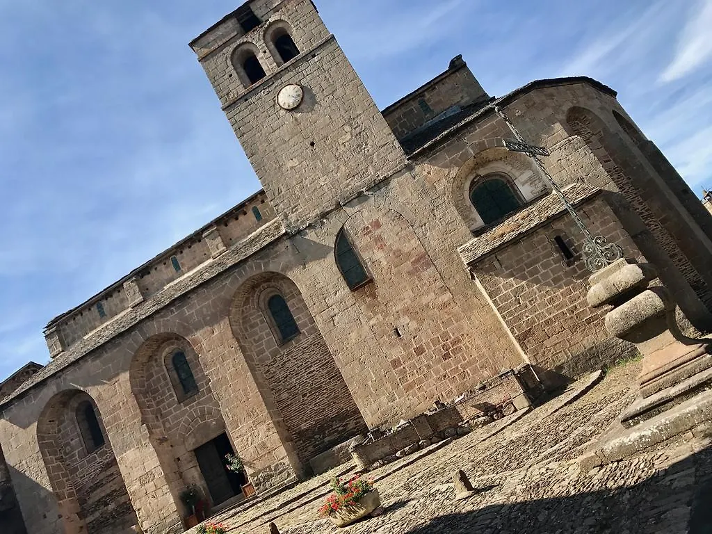 Hébergement de vacances La Petite Maison des Artistes Castelnau-Pégayrols