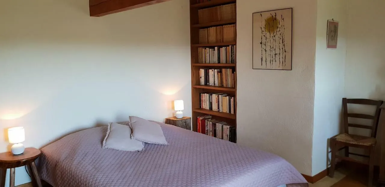Hébergement de vacances La Petite Maison des Artistes Castelnau-Pégayrols